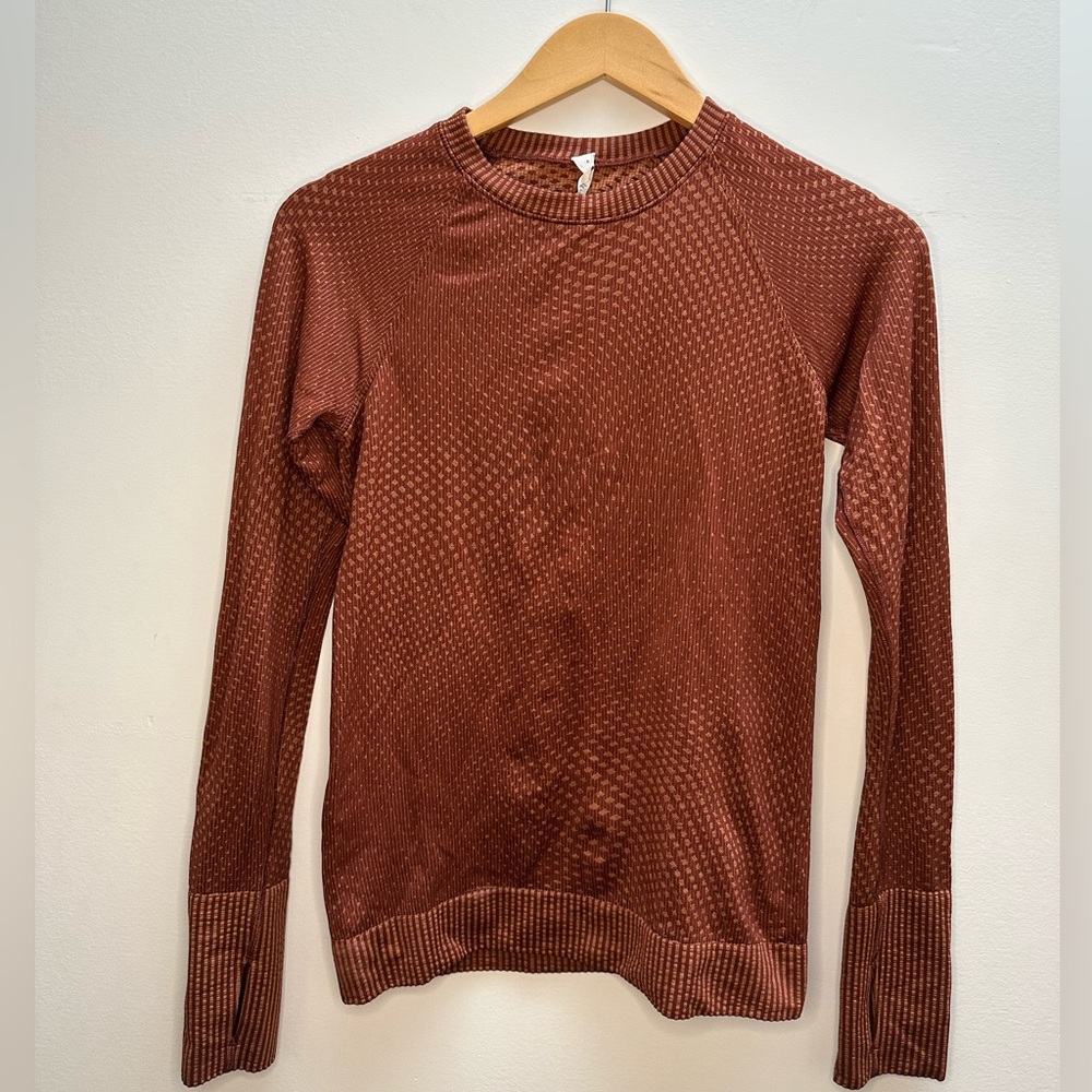 LULULEMON | Swiftly Tech Rest Less Pullover | Size 4
